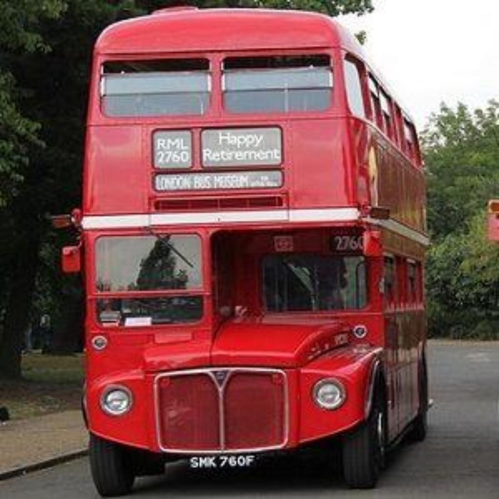 bus rot-pixabay3608061_640